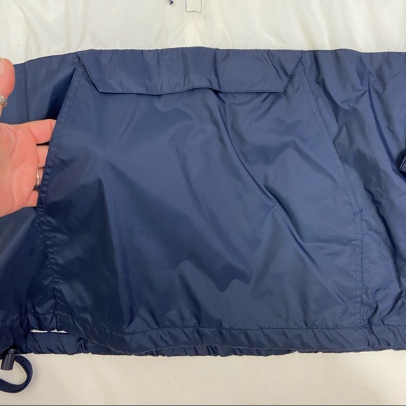 Mickey Mouse vintage bevy white windbreaker. L - Picture 7 of 10